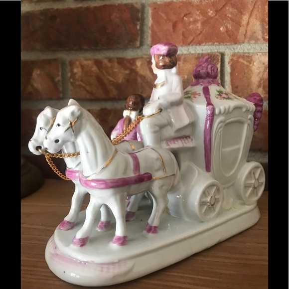 Rare Vintage Victorian Porcelain Horse Carriage‼️FINAL SALE - Picture 8 of 16